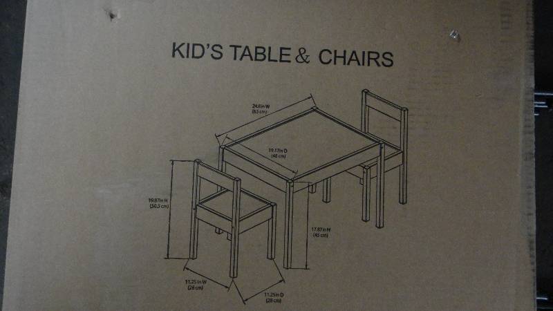 lot 8730 image: Kids Table and Chairs