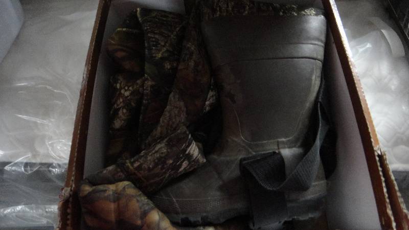 lot 8835 image: Mens Classic II Waders Size 9