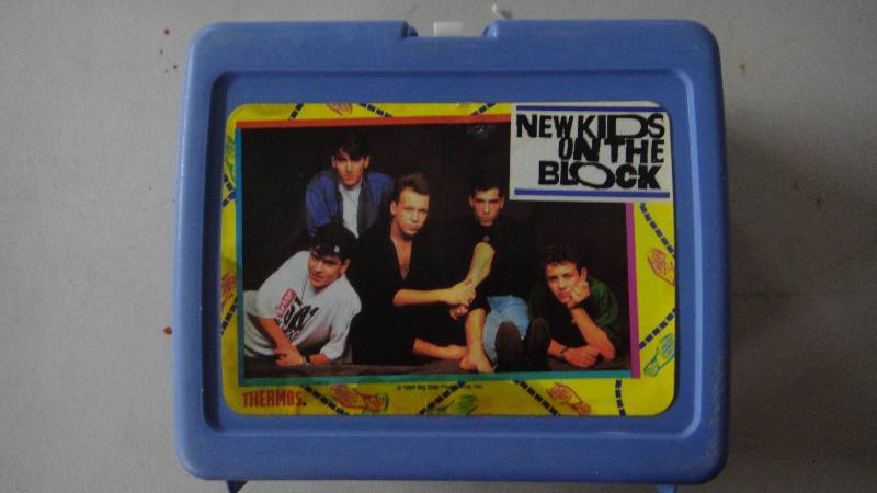 lot 8883 image: NKOB Lunch Box