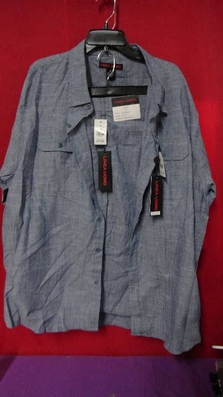lot 8925 image: Linea Uomo Size 46 Shorts and Shirt