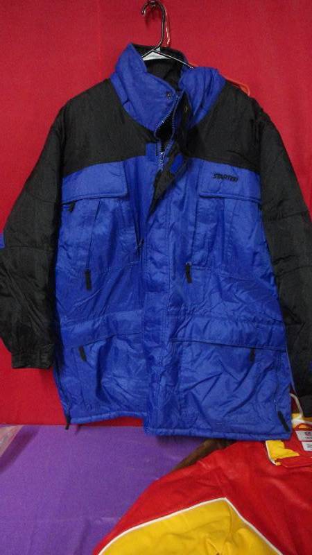 lot 8961 image: XL Starter Jacket