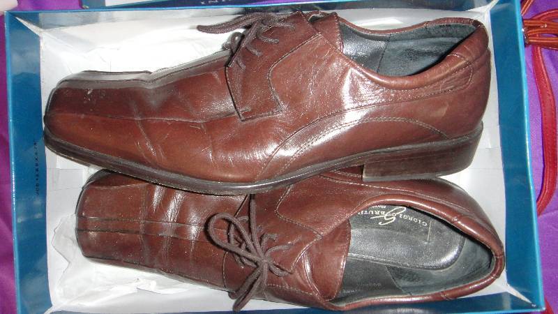 lot 8985 image: Brutini Size 13 Dress Shoes