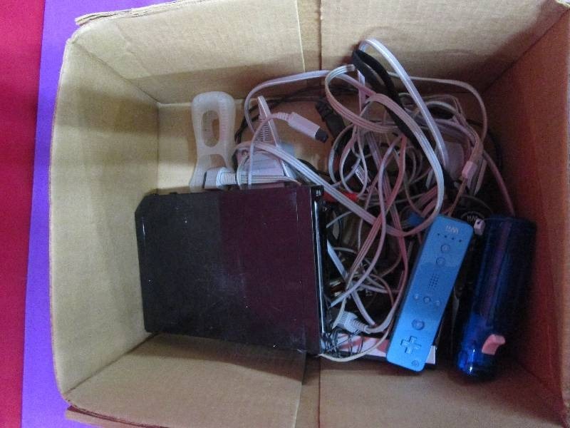 lot 8741 image: WII Gaming System
