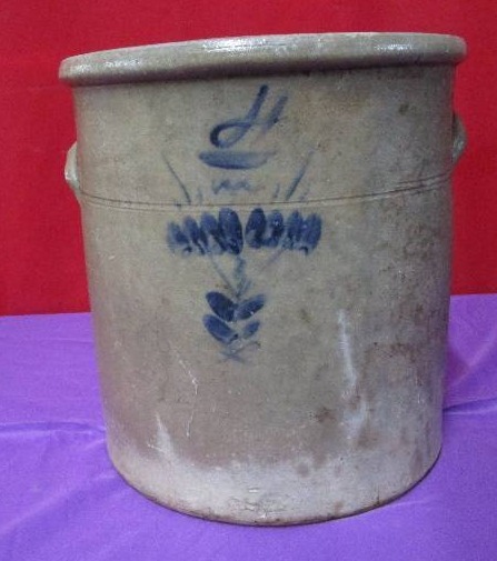 lot 8740 image: Antique Crock