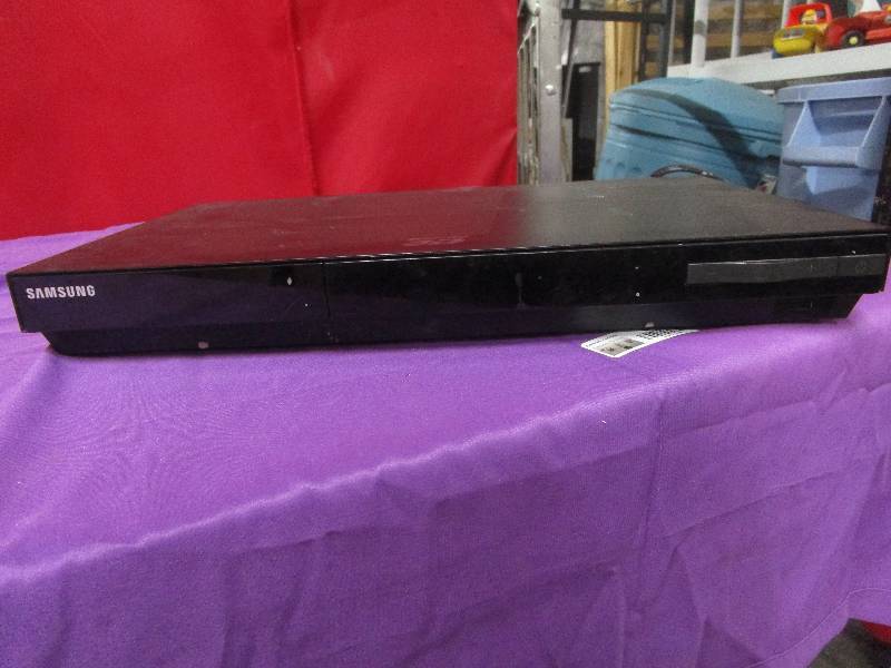 lot 8800 image: Blu-Ray 3d Player