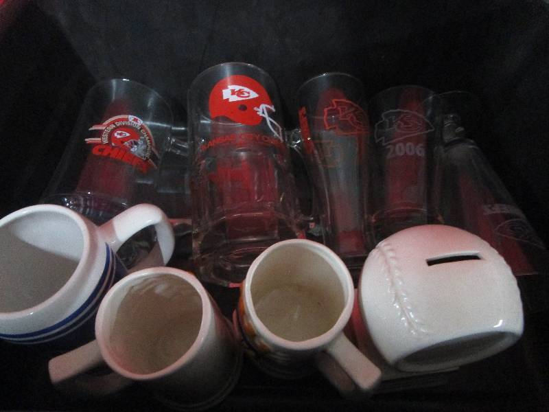 lot 8914 image: Random Lot of Items