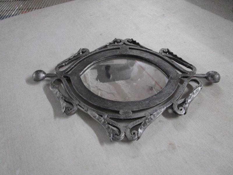 lot 8994 image: Small Mirror