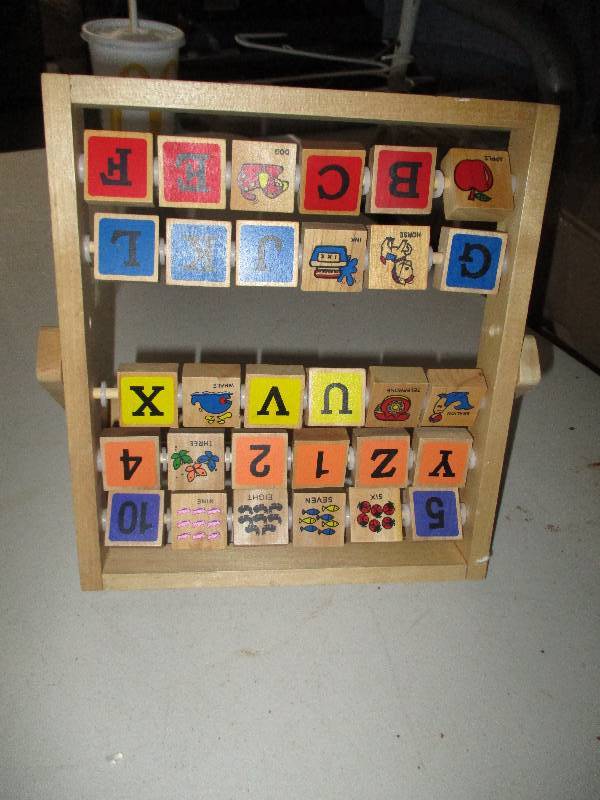 lot 8898 image: Vintage Toy
