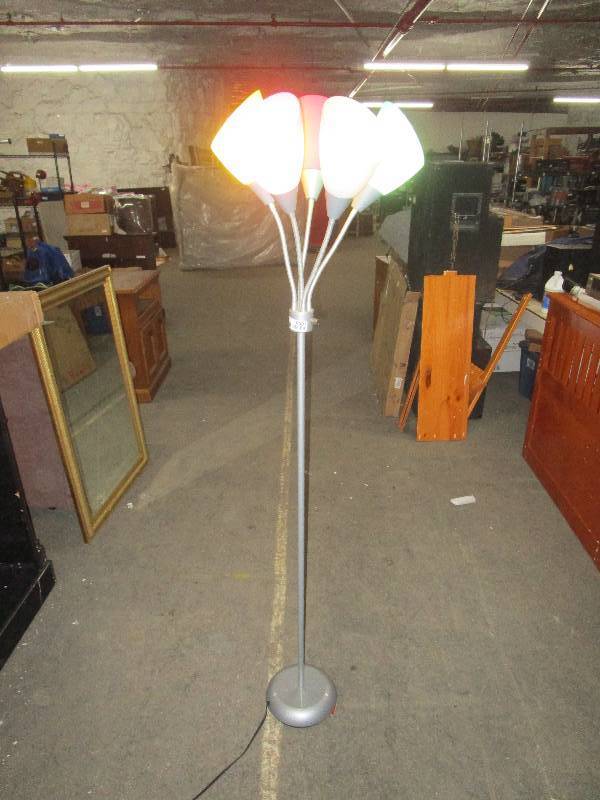 lot 10521 image: Floor Lamp