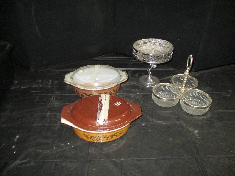 lot 10556 image: Random Lot of Items