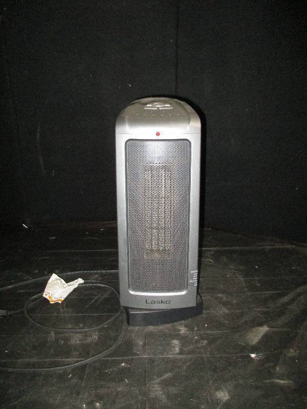lot 10573 image: Lasko Heater