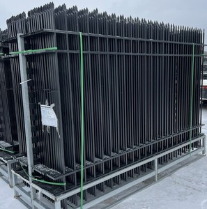 lot 1192 image: New  Suihe Pallet Of 10ft x 6.5ft Power Coated Steel Frame Fencing