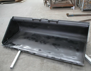 lot 684 image: Unused Suihe 72 Heavy Duty Skid Steer Bucket
