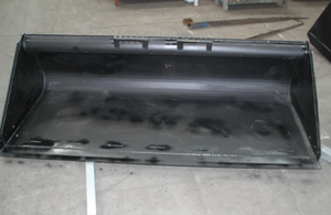 lot 685 image: Unused Suihe 78 Heavy Duty Skid Steer Bucket