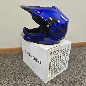lot 100 image: Unused Commando 818 DOT Certified Motorcycle Helmet BlueBlack  Youth XL