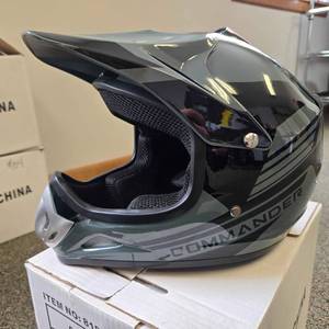 lot 106 image: Unused Commander Motorcycle Helmet  GrayBlack  DOT Certified  M(57-58)