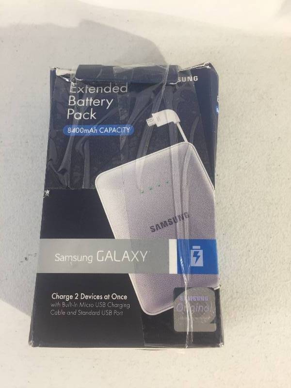 lot 6303 image: Samsung Galexy Extended Battery Pack