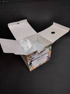 lot 5671 image: 550ML White Aroma diffusers for Essential Oil Large Room,Essential Oils Aromatherapy Diffuser Cool Mist humidifier with Ambient Light & 3 Timer,Waterless Auto Off Diffuser Vaporizers for Home Kids