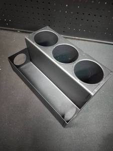 lot 5711 image: Black Metal 3-Cup Beverage Holder Organizer