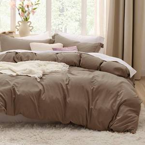 lot 5722 image: Bedsure Deep Khaki Duvet Cover Queen Size - 3 Pieces Prewashed Extra Soft Bedding Set, Includes 1 Duvet Cover 90x90 Inches with Zipper Closure & 2 Pillow Shams, Comforter Not Included