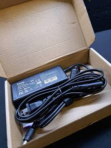 lot 12144 image: Eaneey 60W AC Power Adapter