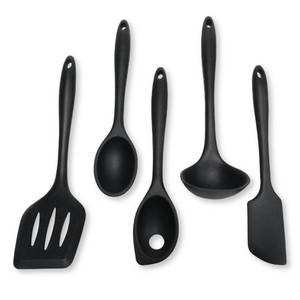 lot 5618 image: Chef Craft Premium Silicone Kitchen Tool and Utensil Set, 5 Piece, Black