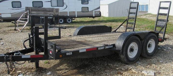 lot 5946 image: Tandem Axle 16k Lb. Skid Loader Trailer - 14 w Wood Deck & Ramps