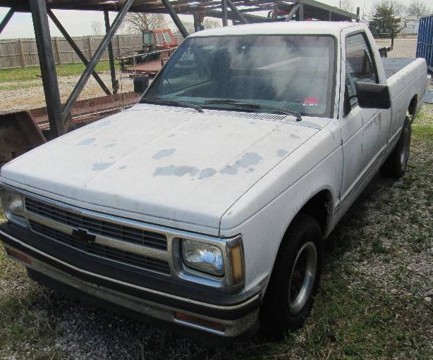 lot 5948 image: 1991 Chevy S10 Pickup - VIN # 1GCCS14R8M8174735