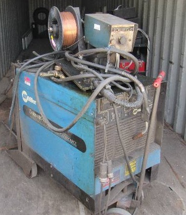 lot 5961 image: Miller Deltaweld 451 Welder