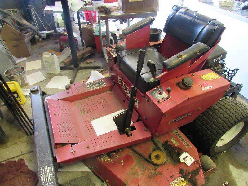 lot 5980 image: Snapper Z2004K ZTR Mower