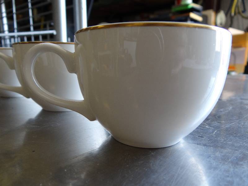 lot 2110 image: Steelite International Coffee Mugs (165)