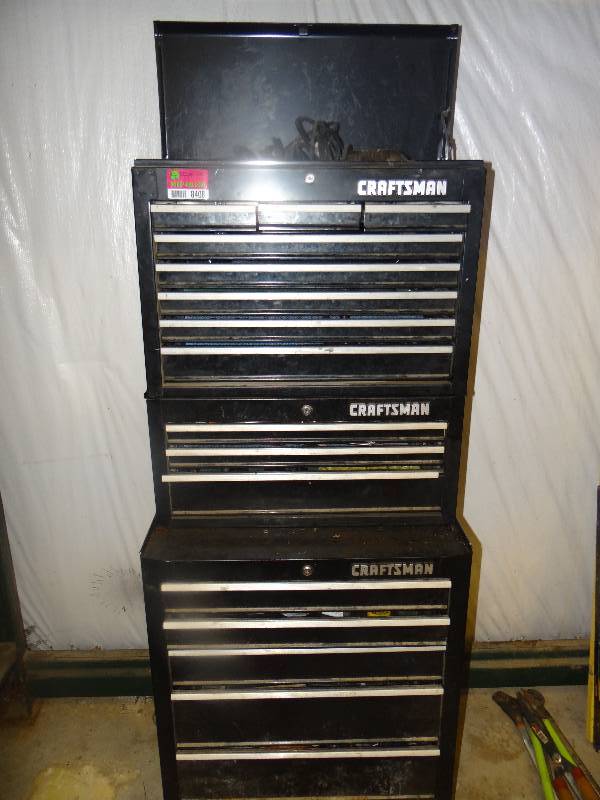 lot 8408 image: Craftsmen Series Tool Box on Casters & All Contents