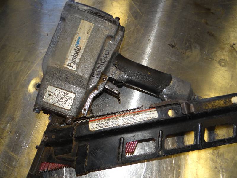 lot 8418 image: Paslode Pneumatic Nailer - Model F350S90S-PM