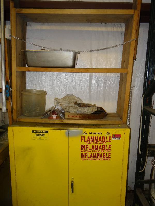 lot 8434 image: Flammable Liquid Storage Cabinet