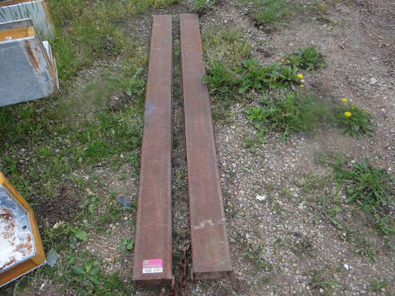 lot 8445 image: Fork Truck Fork Extensions - 7