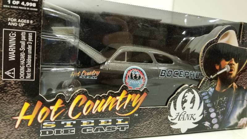 lot 1120 image: Racing Champions Bocephus, Issue 12, HANK Hot Country, 1 of 4998, 124 scale, NIB