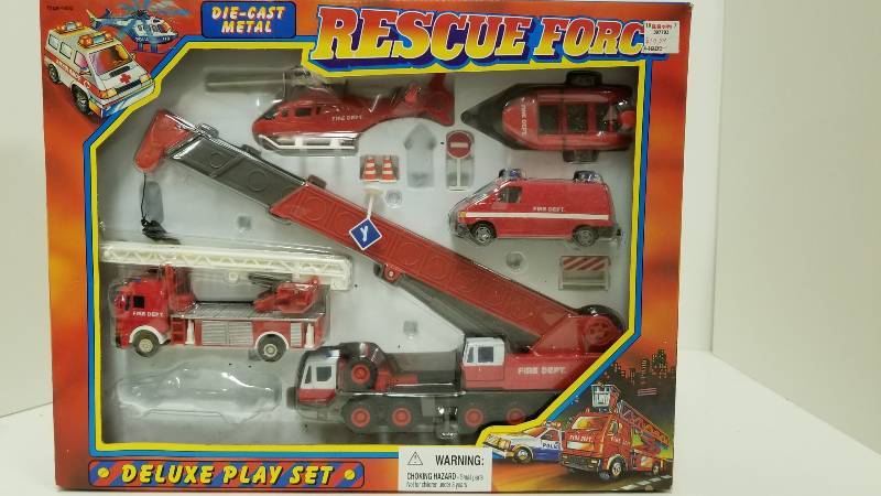 lot 1132 image: Rescue Force Deluxe Fire Rescue play set, 6 pieces (missing car), In Box