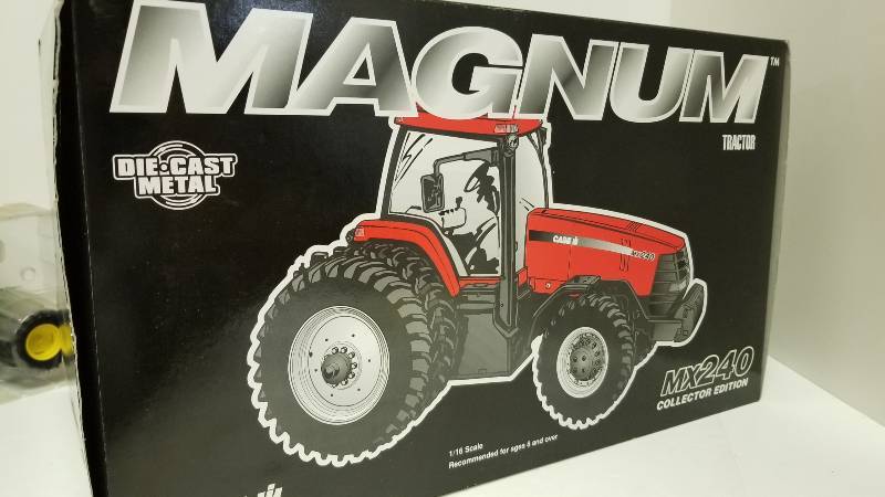 lot 1177 image: Ertl Collector Edition Case IH Magnum MX240 Tractor, 116 scale, #4160CA, NIB