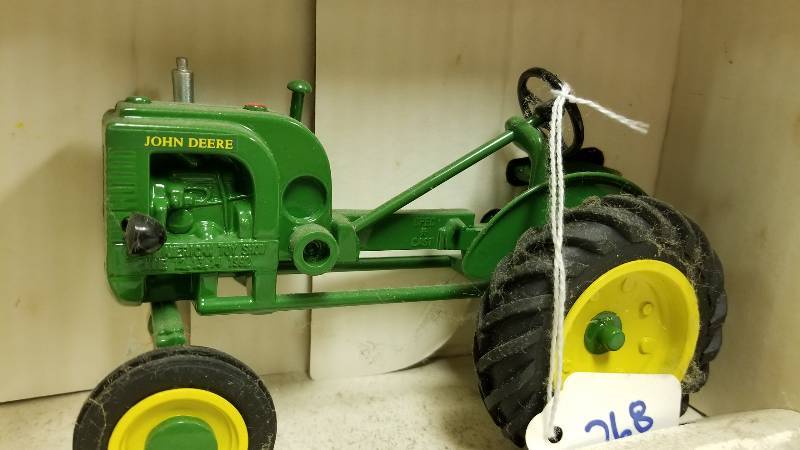 john deere toy tractors collectibles