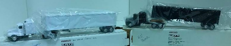 lot 1254 image: 2 Ertl Semi, KW Black wvan steel, 9862UO, KW White wmetel Ref, 164 scale, See pix for detail, NIB