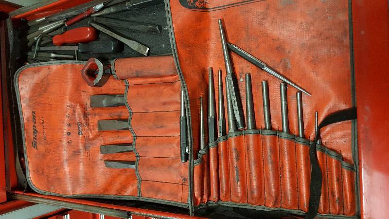 lot 1008 image: Punches and chisels.  All of it goes for your high bid.  Bargains in this drawer.