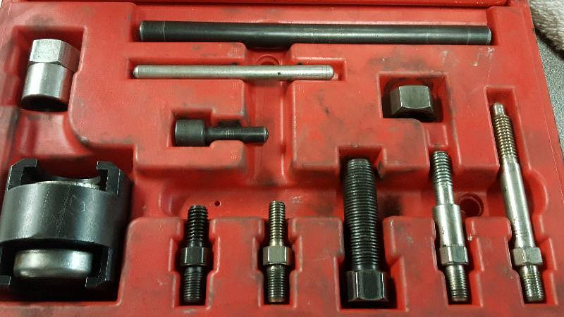 Snap on store pulley puller