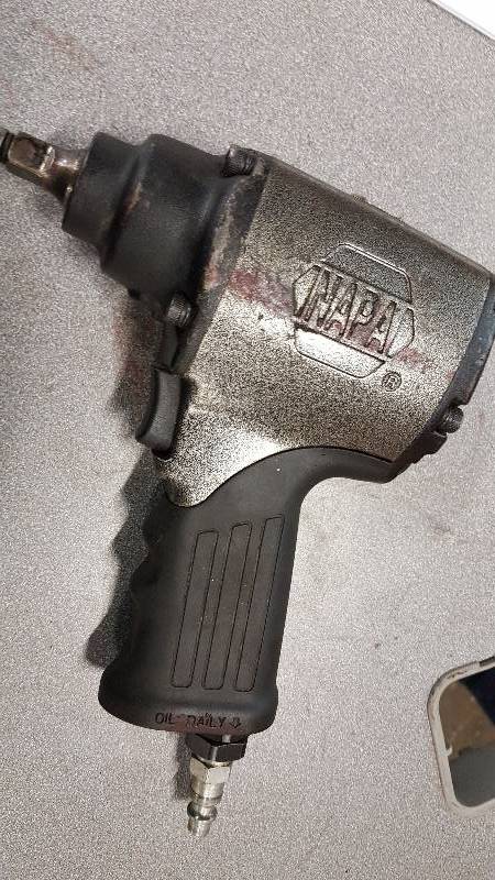 lot 1034 image: 38 drive NAPA air impact wrench