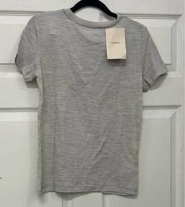 lot 3153 image: Merigreeny Women��s Grey Short Sleeve Short Size Medium