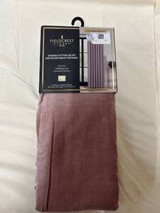 lot 3164 image: Fieldcrest Luxury Washed Cotton Velvet 50 x 84 in Rod Pocket Back Tab Panel Rose Color