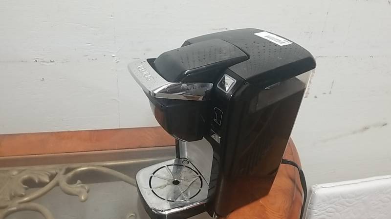lot 4062 image: Kuerig Coffee Maker