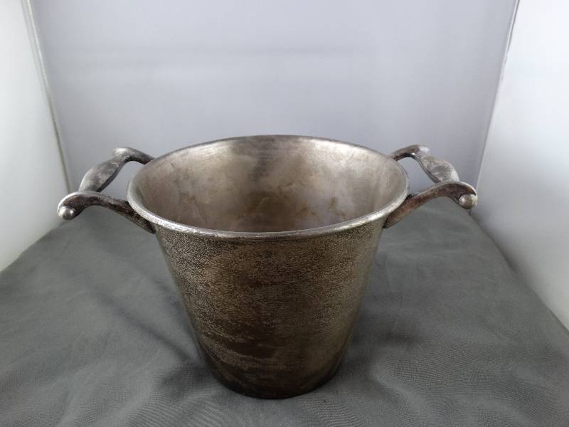 lot 2227 image: Silver Ice Bucket-  Or Whatever Floats Your Boat