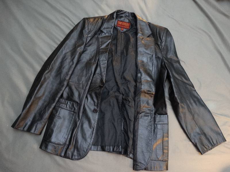 lot 2233 image: Mens Leather Blazer  Sheplers Brand SZ 42  EUC    Rockabilly or Boot Scootin