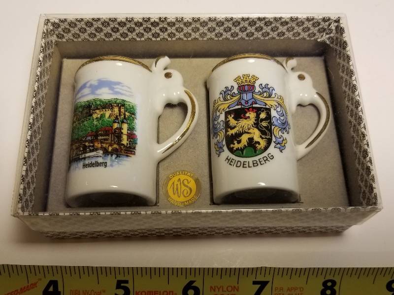 lot 21 image: Hand-made German, Heidelberg in box, Salt and Pepper Shakers