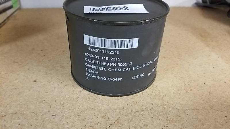 lot 4078 image: Chemical Biological Mask In Can- C2 Gas